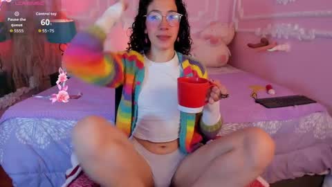 Snapshot of meliissasweet chatting on 05-27-26, 11:51 Meli online show from 05-27-26, 11:51