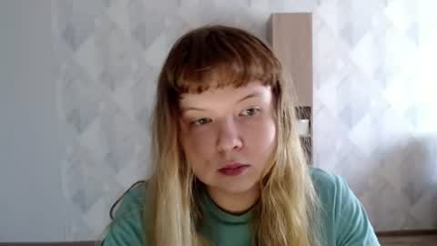 Snapshot of melina_beauty chatting on 07-15-26, 08:41 Melina online show from 07-15-26, 08:41