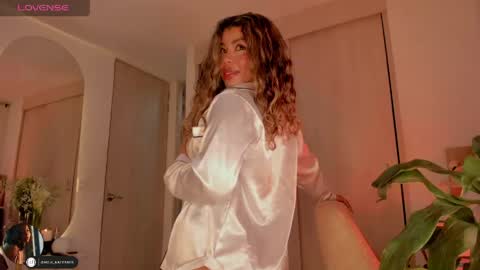 EI online show from 04-11-26, 01:59