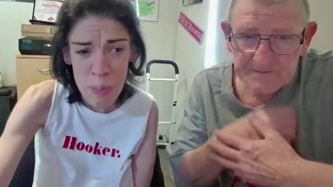 Snapshot of melinahviking chatting on 09-30-25, 05:01 Melinah Viking online show from 09-30-25, 05:01