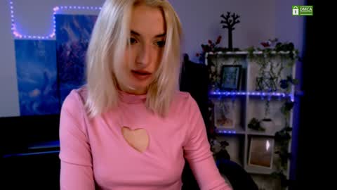 Melisa online show from 01-21-25, 08:43