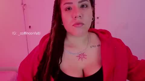 Snapshot of melissa_adamsxxx chatting on 07-17-26, 11:28 Lissa online show from 07-17-26, 11:28