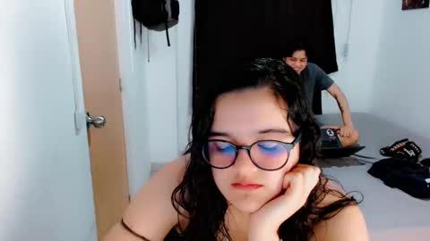 Snapshot of melissa_and_dany chatting on 01-18-25, 09:55 Melissas Corner online show from 01-18-25, 09:55