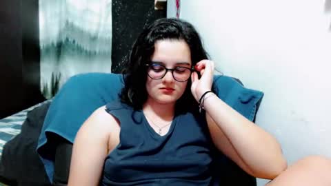 Snapshot of melissa_and_dany chatting on 02-02-25, 12:09 Melissas Corner online show from 02-02-25, 12:09