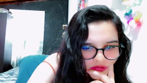 Snapshot of melissa_and_dany chatting on 02-02-25, 08:19 Melissas Corner online show from 02-02-25, 08:19