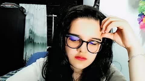 Snapshot of melissa_and_dany chatting on 02-16-25, 11:59 Melissas Corner online show from 02-16-25, 11:59