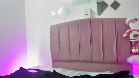 MELISSA online show from 12-16-24, 10:29