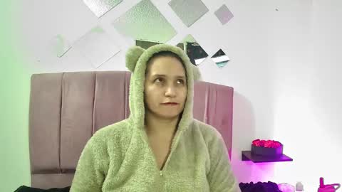 MELISSA online show from 02-08-25, 05:08