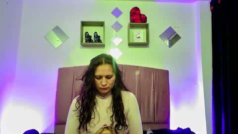 MELISSA online show from 02-22-25, 07:01