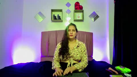 MELISSA online show from 02-25-25, 12:14