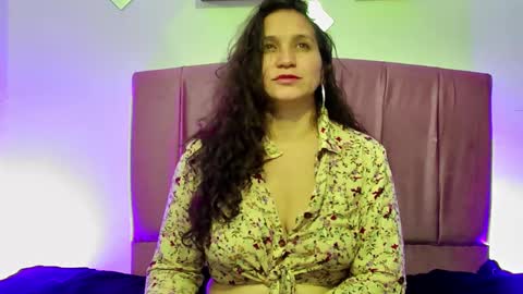 MELISSA online show from 02-25-25, 06:58