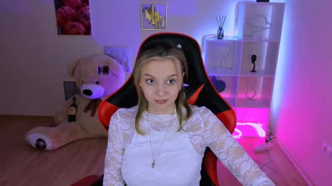 Melissa online show from 01-23-25, 02:33