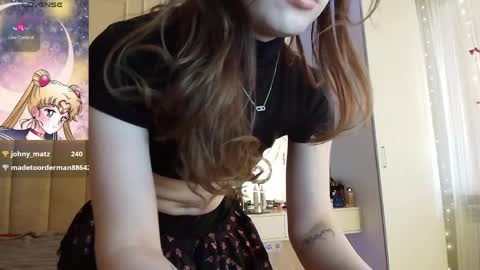 Lisaa online show from 04-11-26, 07:56