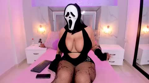 Snapshot of melissajordan1 chatting on 10-18-25, 04:59 MELISSA JORDAN online show from 10-18-25, 04:59