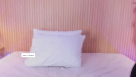 M E L I S S A  online show from 05-16-26, 12:04