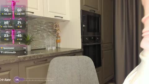 Polly help me reach 100 thumbs up  online show from 01-15-25, 04:43