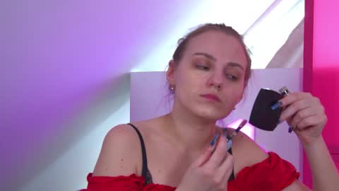 MelissaBerry online show from 05-04-26, 07:48