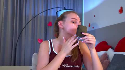 Snapshot of melissamelrey chatting on 07-09-26, 07:56 MelissaBerry online show from 07-09-26, 07:56