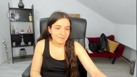 Snapshot of melissawiliam chatting on 06-15-26, 11:01 melissawiliam online show from 06-15-26, 11:01