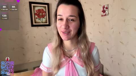 Hello My name is Aurora im new model here. Lets enjoy our time togather online show from 01-17-26, 09:03