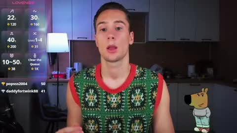 Snapshot of mell0wme chatting on 12-09-24, 11:34 Mello online show from 12-09-24, 11:34