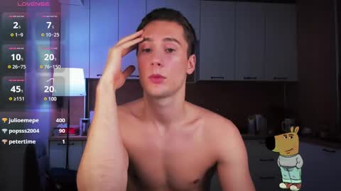 Snapshot of mell0wme chatting on 12-17-24, 02:44 Mello online show from 12-17-24, 02:44