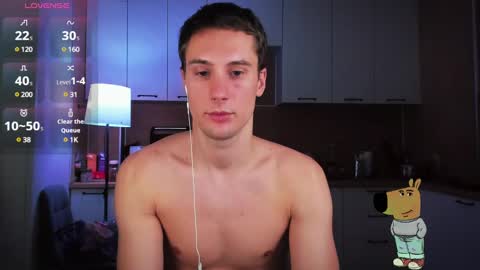 Snapshot of mell0wme chatting on 12-28-24, 10:13 Mello online show from 12-28-24, 10:13