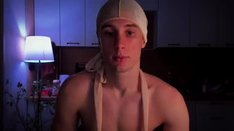 Snapshot of mell0wme chatting on 03-03-25, 04:25 Mello online show from 03-03-25, 04:25