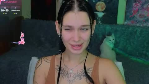 Snapshot of mella_freya chatting on 07-26-26, 10:49 Freya IM NONUDE online show from 07-26-26, 10:49