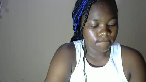 Snapshot of mellcy chatting on 12-16-24, 03:40 mell online show from 12-16-24, 03:40