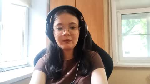 mellieyamazaki online show from 05-30-26, 09:28