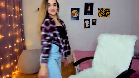 Snapshot of mellifluoustess chatting on 12-06-24, 07:45 Tessa online show from 12-06-24, 07:45