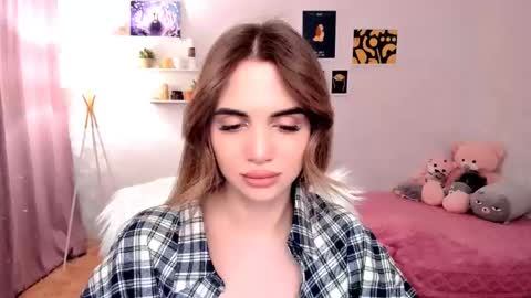 Snapshot of mellifluoustess chatting on 02-23-25, 01:13 Tessa online show from 02-23-25, 01:13