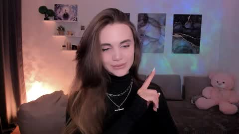 Tessa online show from 05-03-26, 09:43