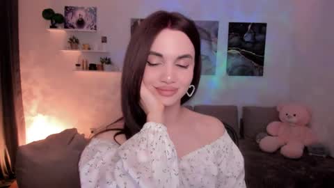 Tessa online show from 05-09-26, 09:53