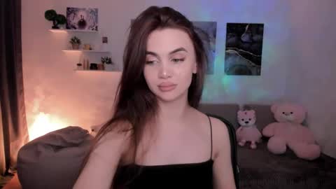 Tessa online show from 06-08-26, 09:59