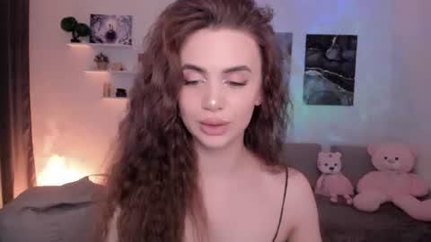 Snapshot of mellifluoustess chatting on 07-02-26, 10:54 Tessa online show from 07-02-26, 10:54