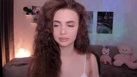 Snapshot of mellifluoustess chatting on 07-07-26, 04:26 Tessa online show from 07-07-26, 04:26