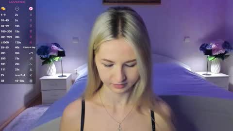 Snapshot of mellina_tey chatting on 02-05-26, 08:24 Mellina online show from 02-05-26, 08:24