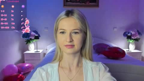 Snapshot of mellina_tey chatting on 02-13-26, 11:23 Mellina online show from 02-13-26, 11:23