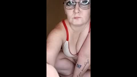Snapshot of mellyjellygoddess420 chatting on 05-30-26, 06:21 mellyjellygoddess420 online show from 05-30-26, 06:21