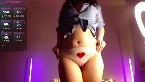 Snapshot of melmean chatting on 12-30-24, 01:47 Mel online show from 12-30-24, 01:47