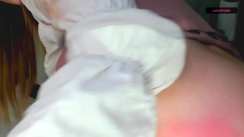 Snapshot of melmooon chatting on 12-30-24, 06:27 MelMooon online show from 12-30-24, 06:27