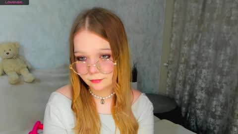 MelMooon online show from 01-31-25, 08:22