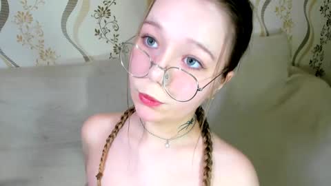 MelMooon online show from 01-13-26, 12:05