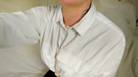 MelMooon online show from 02-24-26, 03:54