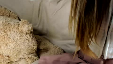 MelMooon online show from 04-03-26, 09:13