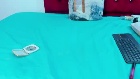 Melody online show from 04-11-26, 11:25