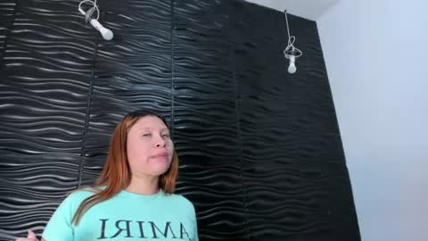 Snapshot of meloddy_megann chatting on 06-18-26, 07:51 Melody online show from 06-18-26, 07:51