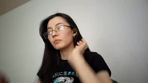 Nika online show from 04-26-26, 11:19